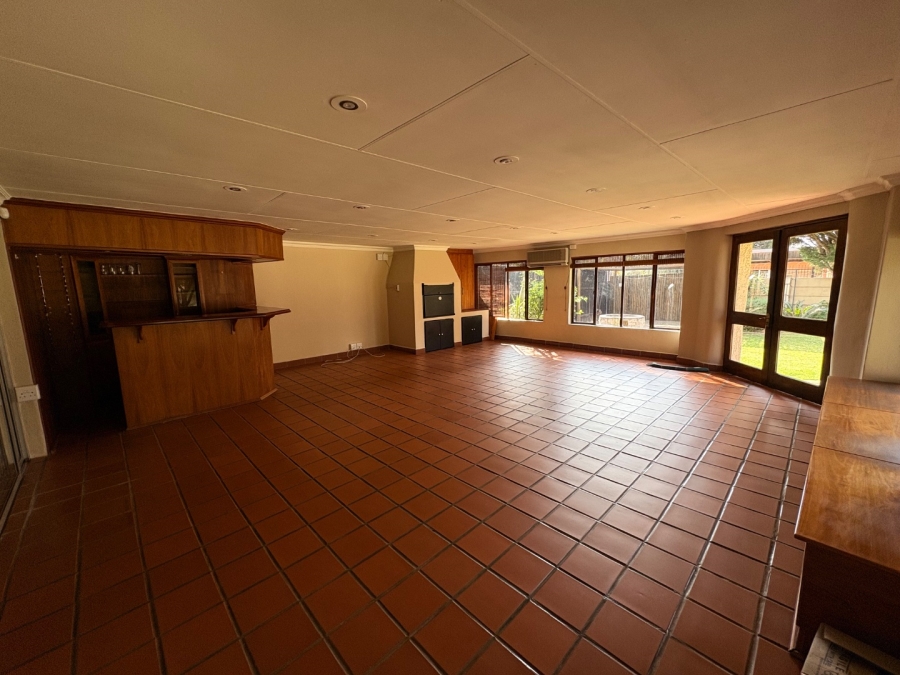 4 Bedroom Property for Sale in Neserhof North West